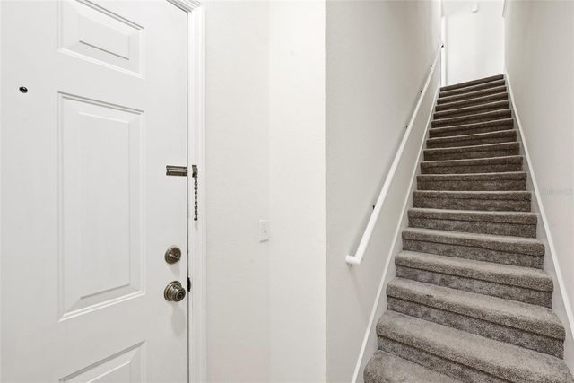 330 SOUTHERN PECAN CIRCLE 205, Winter Garden, FL 34787