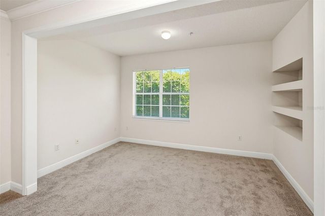 330 SOUTHERN PECAN CIRCLE 205, Winter Garden, FL 34787