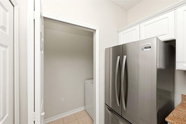 330 SOUTHERN PECAN CIRCLE 205, Winter Garden, FL 34787