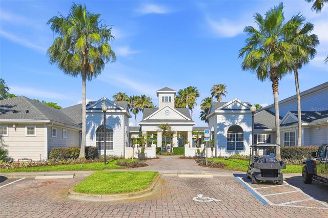 330 SOUTHERN PECAN CIRCLE 205, Winter Garden, FL 34787