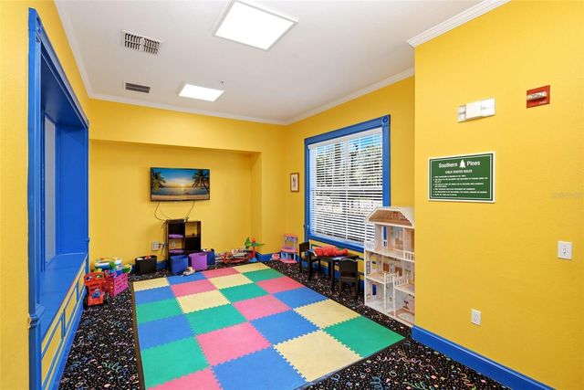 330 SOUTHERN PECAN CIRCLE 205, Winter Garden, FL 34787