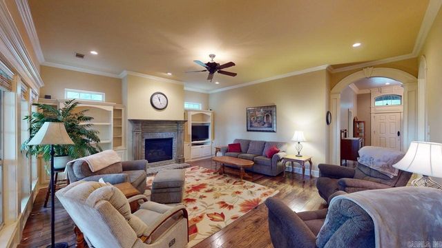 2535 Forest View Drive, Conway, AR 72034