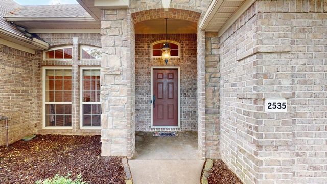 2535 Forest View Drive, Conway, AR 72034