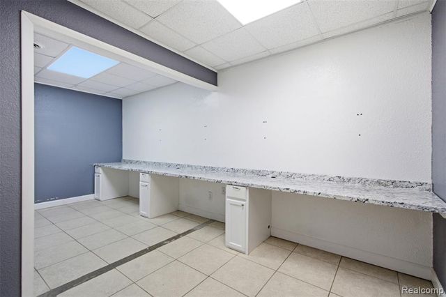29525 Ford Road, Garden City, MI 48135