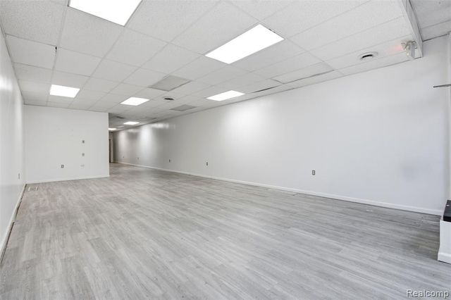 29525 Ford Road, Garden City, MI 48135
