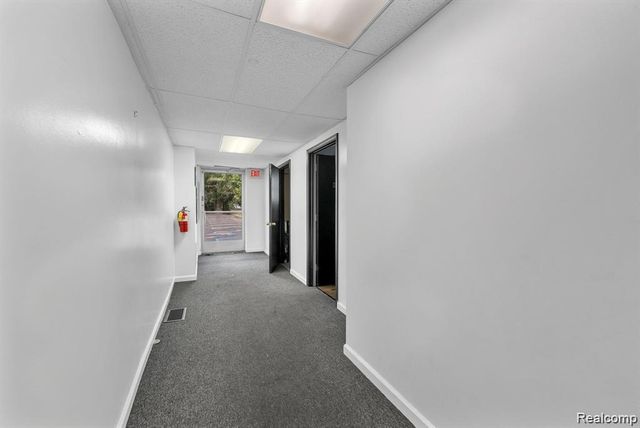 29525 Ford Road, Garden City, MI 48135