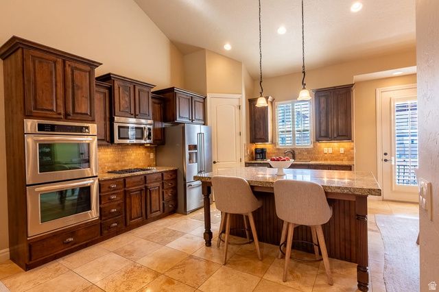 6795 S ENCHANTMENT CV, Midvale, UT 84047