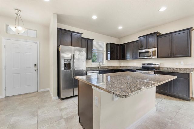 10697 ATWATER BAY DRIVE, Winter Garden, FL 34787