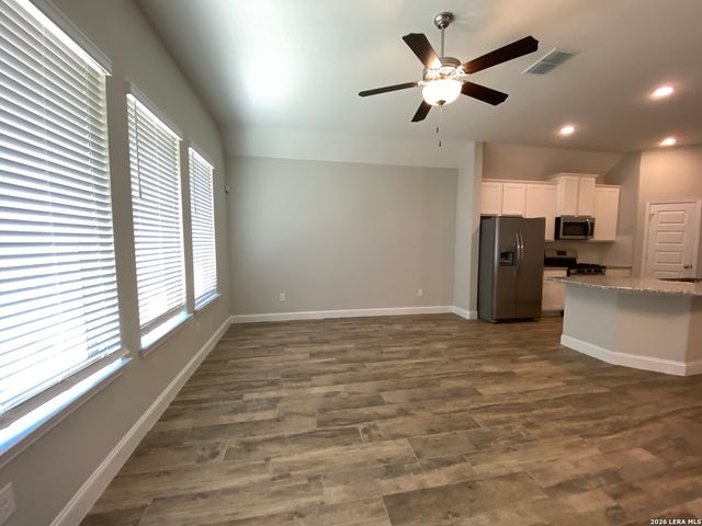 1331 HILLSONG ST, New Braunfels, TX 78130