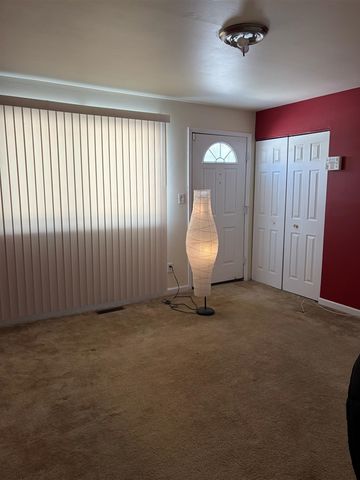 1585 Harvest Lane, Ypsilanti, MI 48198