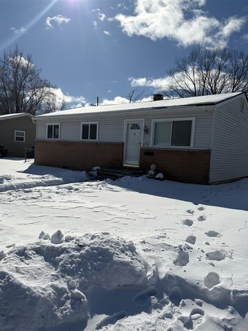 1585 Harvest Lane, Ypsilanti, MI 48198