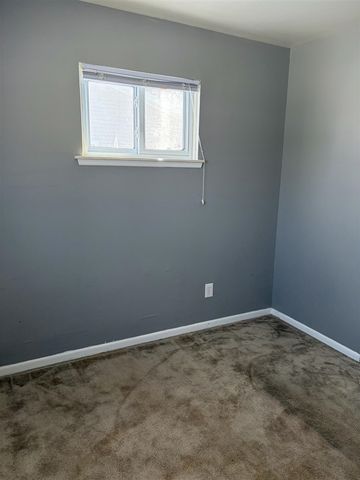 1585 Harvest Lane, Ypsilanti, MI 48198