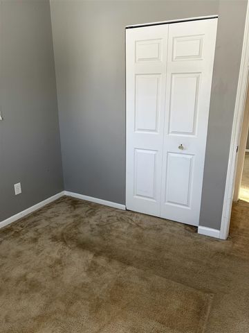 1585 Harvest Lane, Ypsilanti, MI 48198