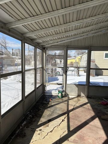 1585 Harvest Lane, Ypsilanti, MI 48198