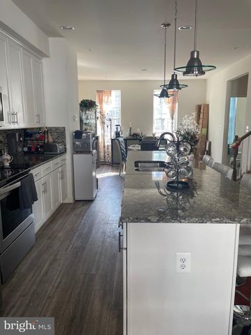 7210 WOOD TRAIL DR, Lanham, MD 20706