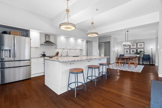 1313 Washington St 206, Boston, MA 02118