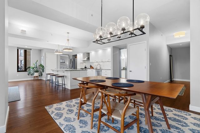 1313 Washington St 206, Boston, MA 02118