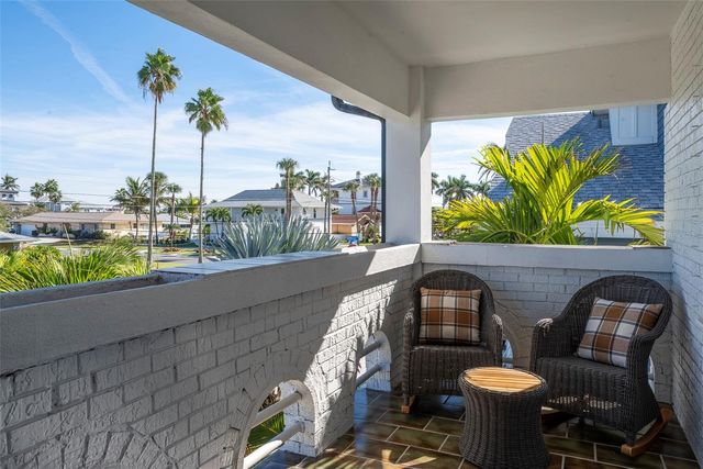 2710 HIBISCUS DRIVE W, Belleair Beach, FL 33786