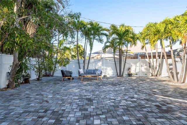 2710 HIBISCUS DRIVE W, Belleair Beach, FL 33786