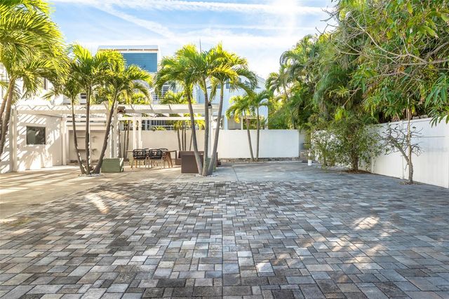 2710 HIBISCUS DRIVE W, Belleair Beach, FL 33786