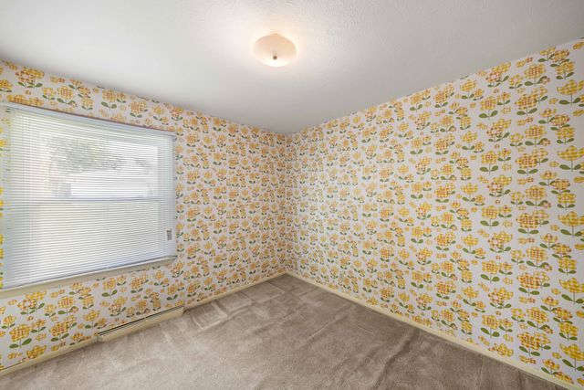 7113 Maple Drive, Urbandale, IA 50322