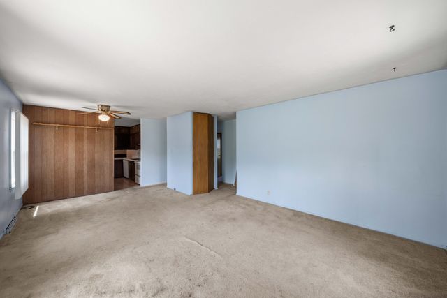 7113 Maple Drive, Urbandale, IA 50322