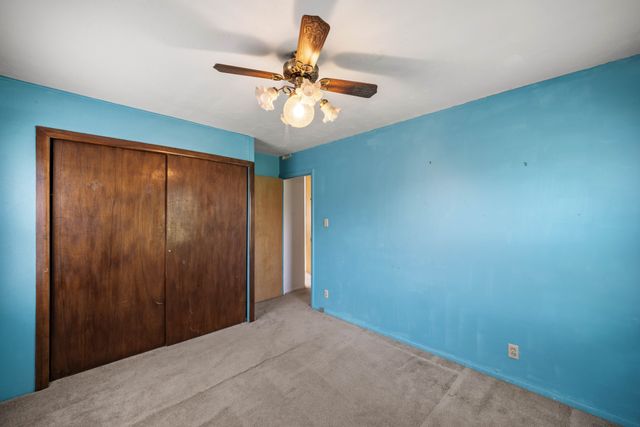 7113 Maple Drive, Urbandale, IA 50322
