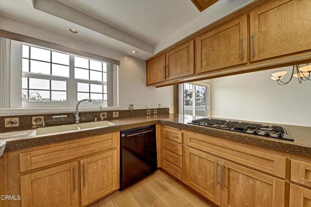 2831 HARBOR Boulevard, Oxnard, CA 93035