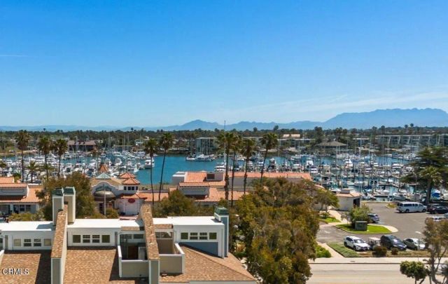 2831 HARBOR Boulevard, Oxnard, CA 93035