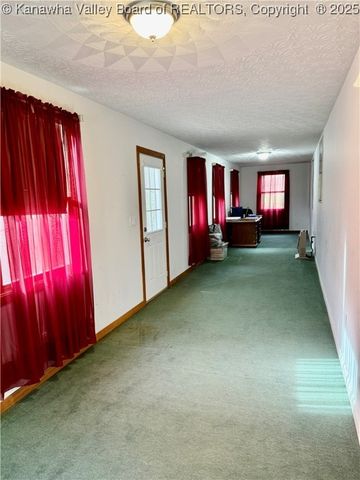 38 Smith Road, Ripley, WV 25271