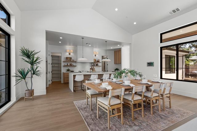 5556 Fetz Ln, Fair Oaks, CA 95628