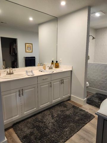 1707 Consulate Place 202, West Palm Beach, FL 33401