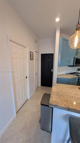 12293 SW 123rd Ter, Miami, FL 33186