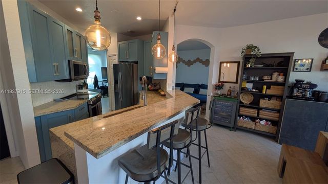 12293 SW 123rd Ter, Miami, FL 33186