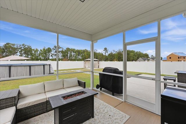 123 Palfrey Drive, Ridgeville, SC 29472