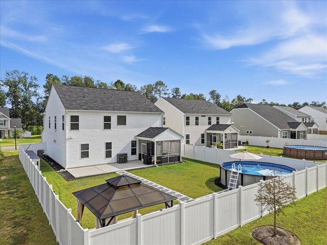 123 Palfrey Drive, Ridgeville, SC 29472