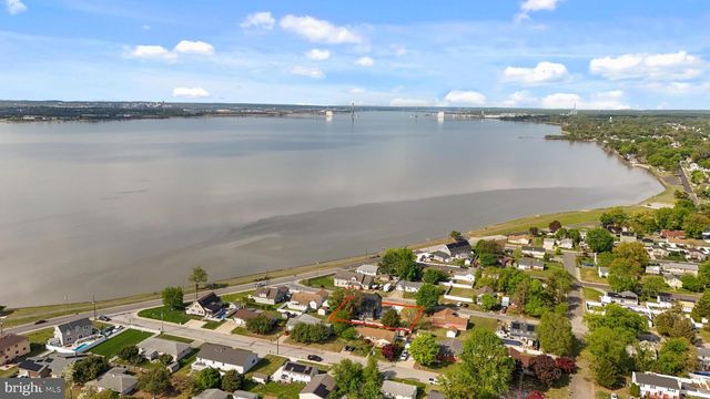 135 MICHIGAN RD, Pennsville, NJ 08070