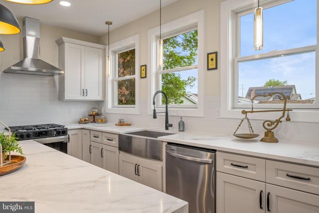 135 MICHIGAN RD, Pennsville, NJ 08070