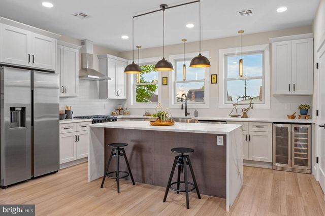 135 MICHIGAN RD, Pennsville, NJ 08070