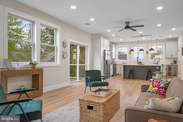 135 MICHIGAN RD, Pennsville, NJ 08070