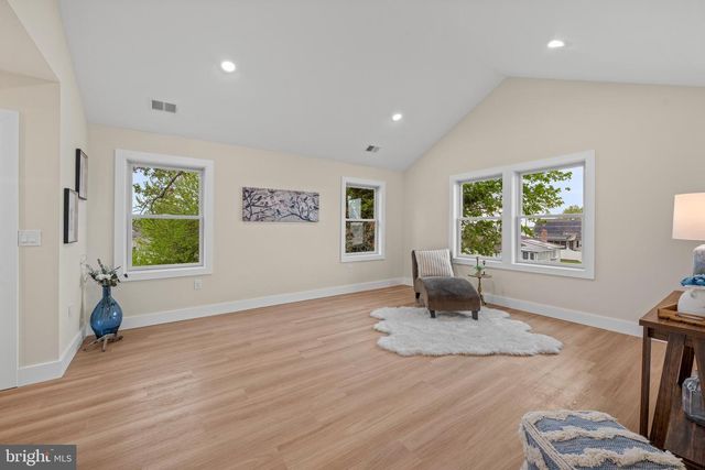 135 MICHIGAN RD, Pennsville, NJ 08070