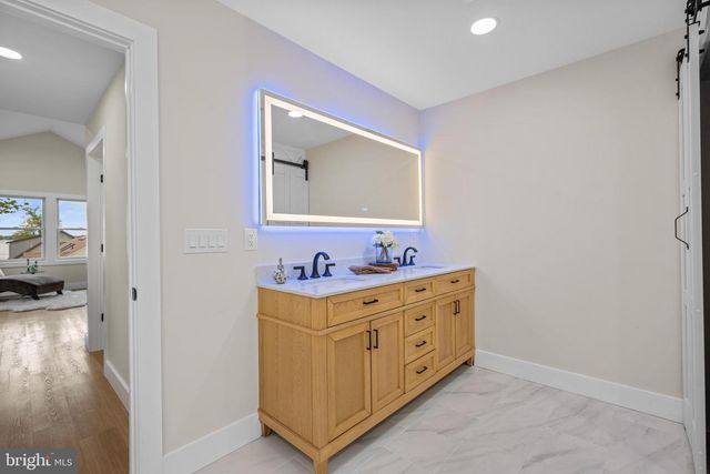 135 MICHIGAN RD, Pennsville, NJ 08070