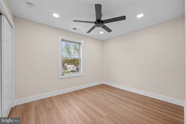 135 MICHIGAN RD, Pennsville, NJ 08070