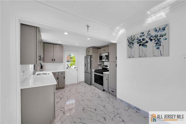 14 Albourne Street, South River, NJ 08882