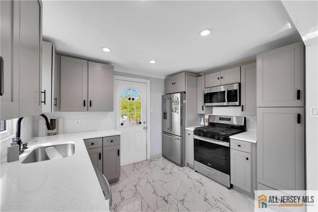 14 Albourne Street, South River, NJ 08882