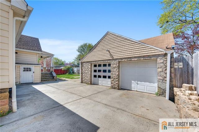 14 Albourne Street, South River, NJ 08882