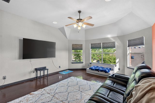 4209 Crestview Lane, Mansfield, TX 76063