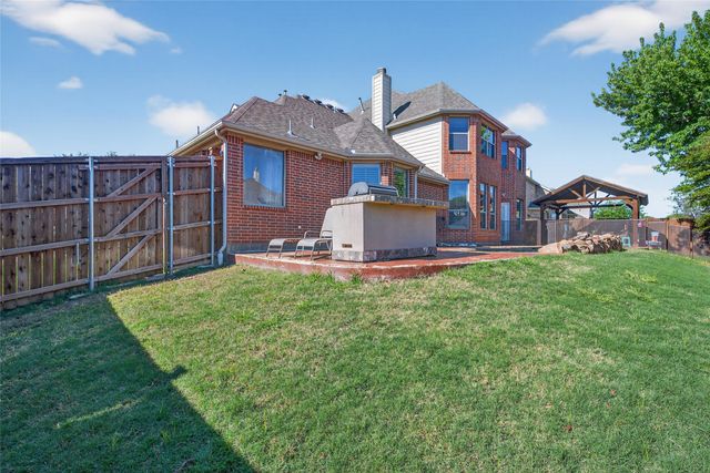 4209 Crestview Lane, Mansfield, TX 76063