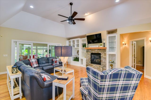 84 Troon Way, Aiken, SC 29803