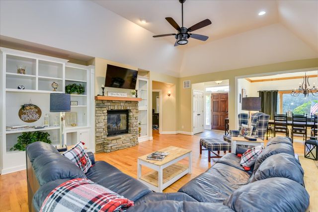 84 Troon Way, Aiken, SC 29803
